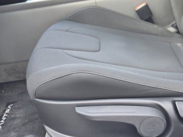 Certified 2026 Hyundai Elantra Sport image 19