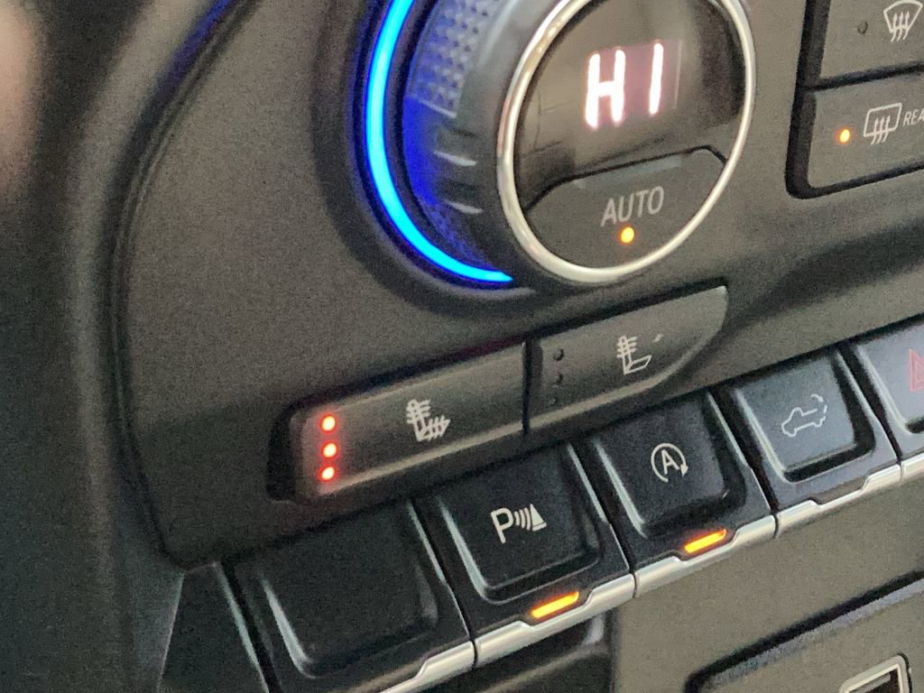 Used 2020 Chevrolet Silverado 1500 RST w/ All-Star Edition image 28