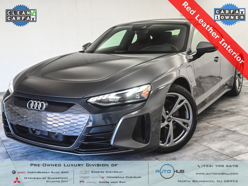 Used 2024 Audi e-tron GT Premium Plus image 1