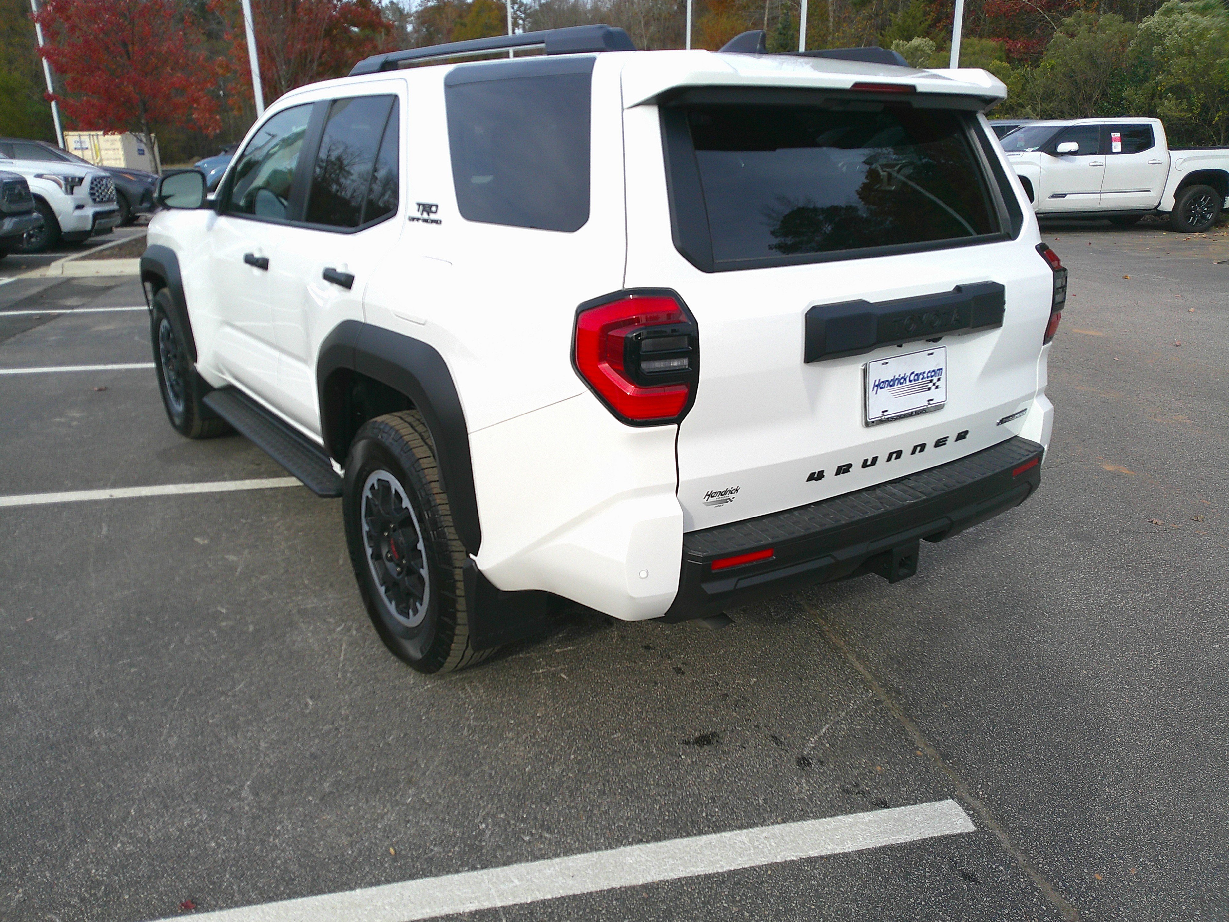 Used 2025 Toyota 4Runner TRD Off-Road Premium image 8