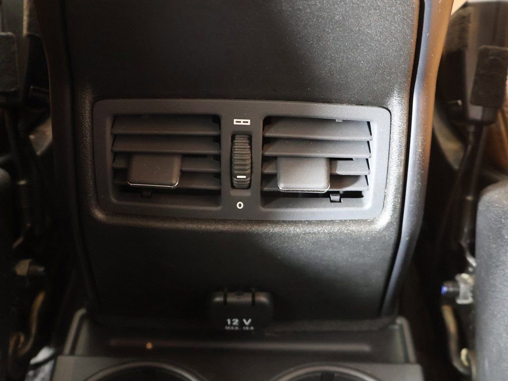 Used 2016 Mercedes-Benz G 63 AMG 4MATIC image 39