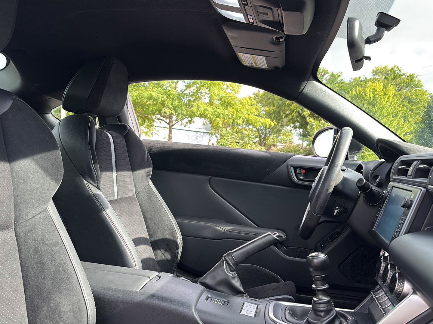 Used 2022 Toyota GR86 Premium RWD image 12