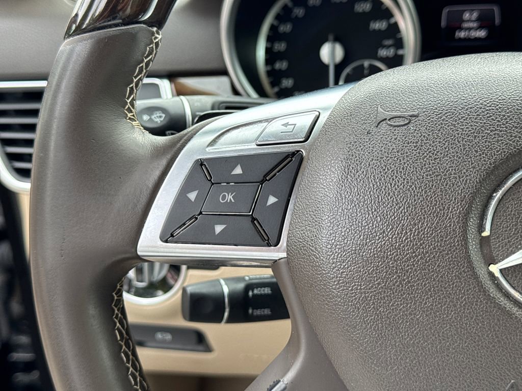 Used 2013 Mercedes-Benz ML 350 2WD image 25