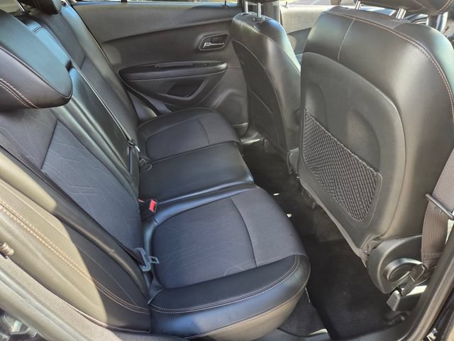 Certified 2018 Chevrolet Trax LT w/ Redline Edition FWD image 14