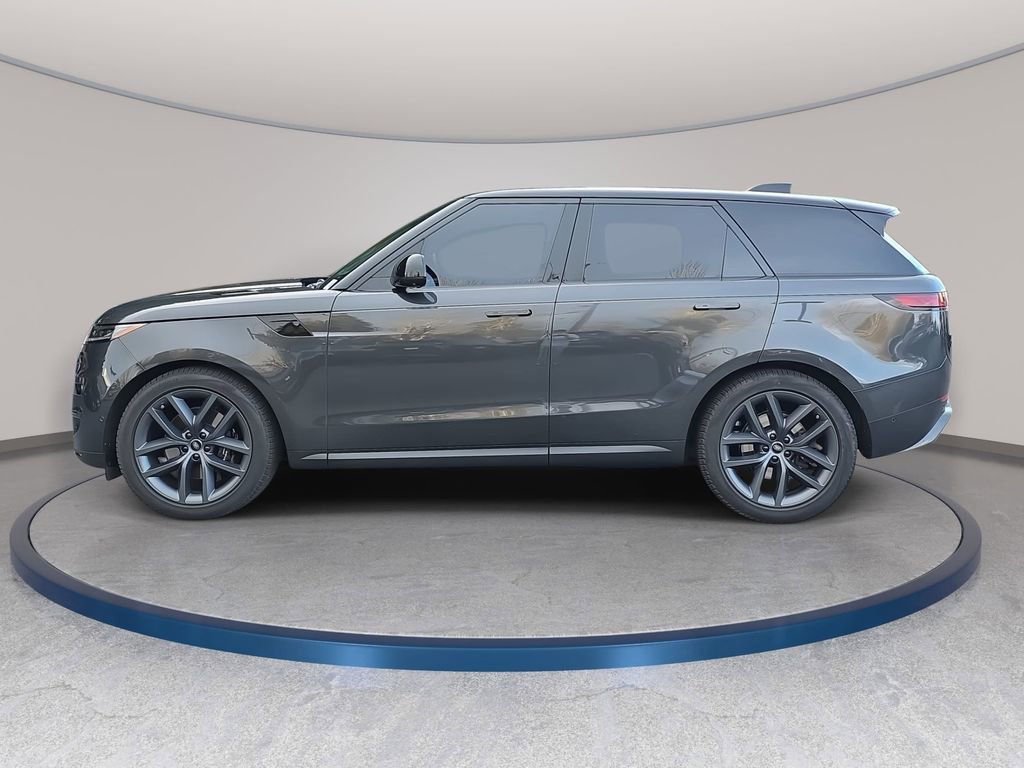 Used 2024 Land Rover Range Rover Sport SE image 9
