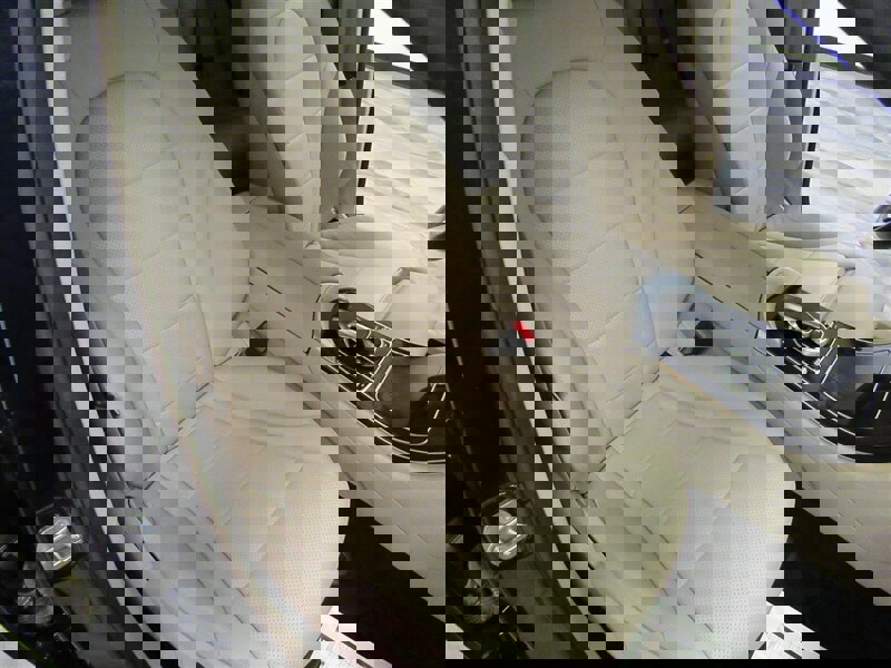 Used 2017 Mercedes-Benz GLC 300 4MATIC image 31