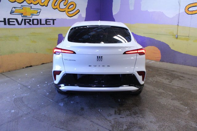 Used 2025 Buick Envista Sport Touring image 7