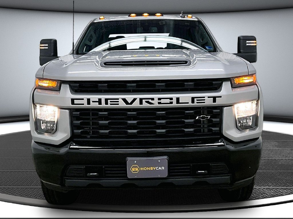 Used 2023 Chevrolet Silverado 2500 Custom w/ Custom Value Package AWD/4WD image 2