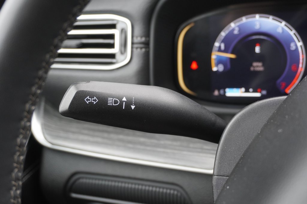 Used 2024 Jeep Wagoneer Series III image 20