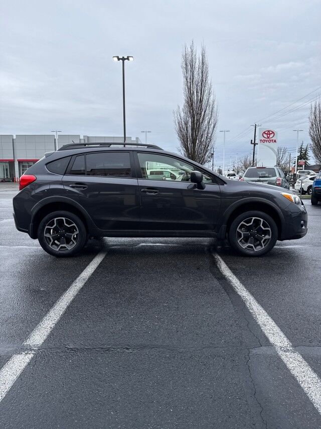 Used 2014 Subaru Crosstrek 2.0i Premium AWD/4WD image 5
