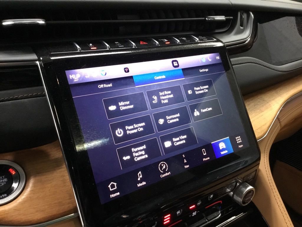 Used 2023 Jeep Grand Cherokee L Summit image 28