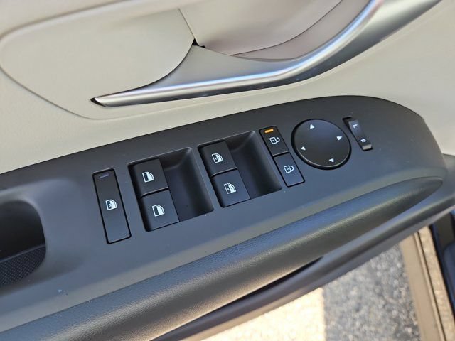 New 2026 Hyundai Tucson SEL Plus FWD image 16