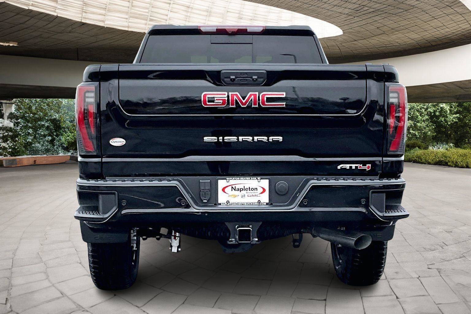 New 2026 GMC Sierra 2500 AT4 image 4