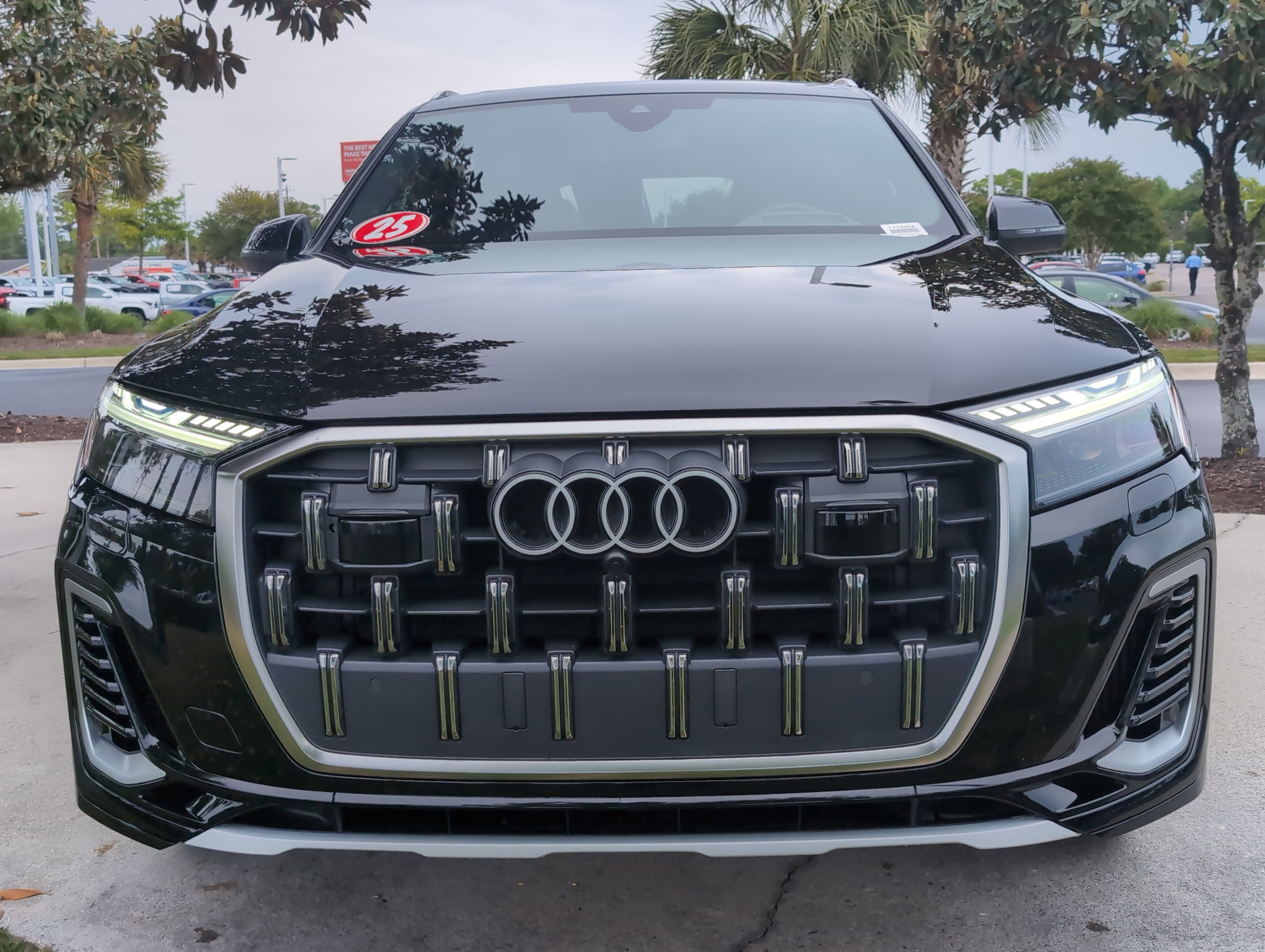 Used 2025 Audi Q7 3.0T Prestige AWD/4WD image 3
