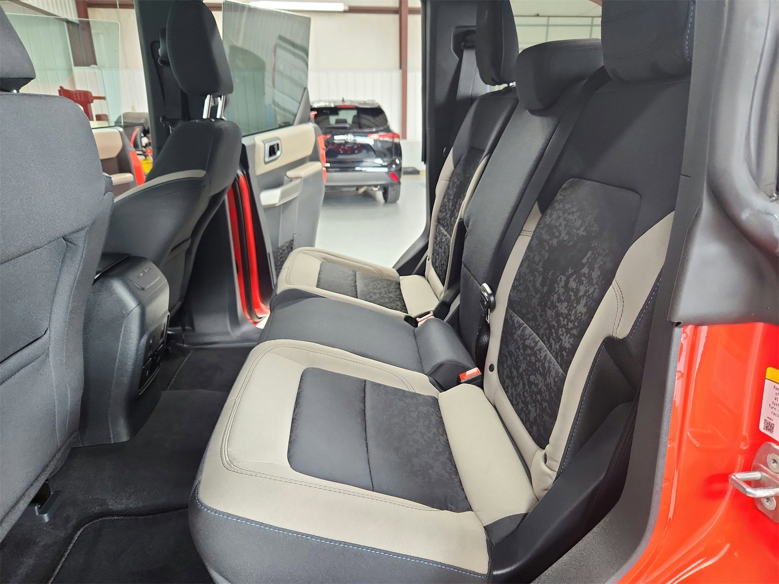 Used 2022 Ford Bronco Wildtrak image 36