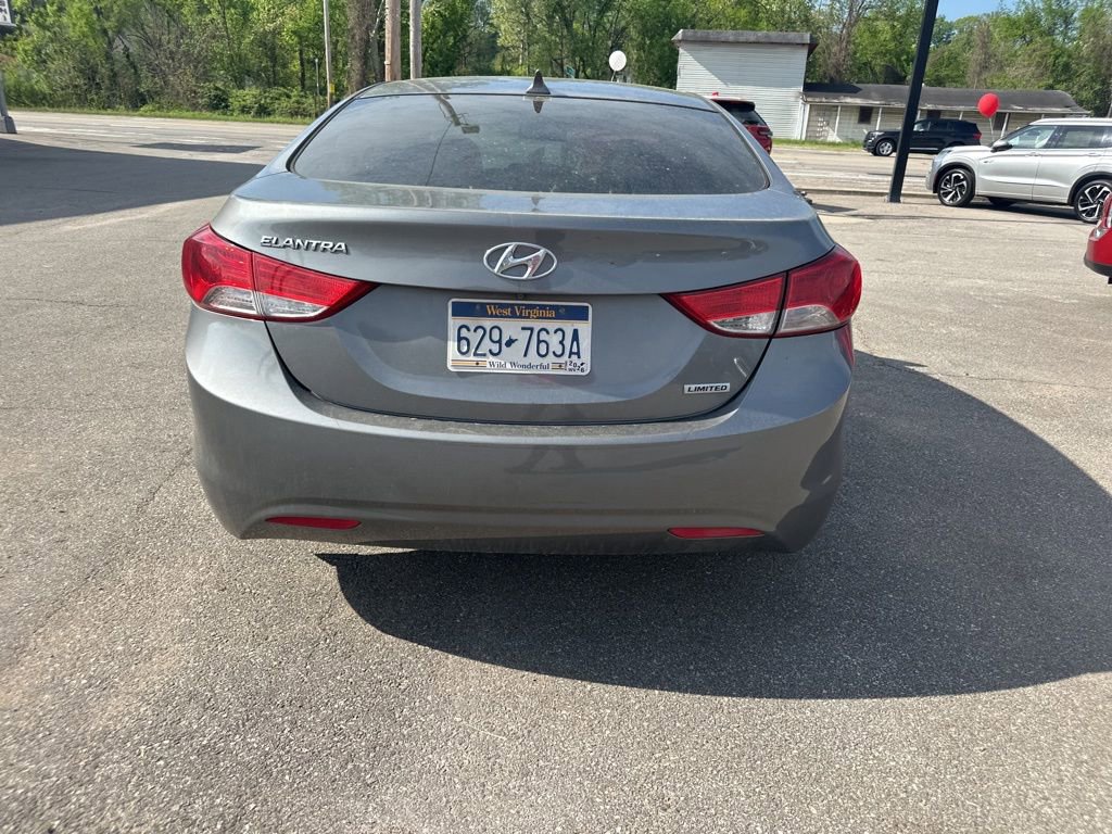 Used 2013 Hyundai Elantra Limited w/ Technology Pkg FWD image 6