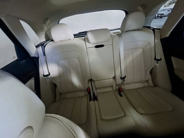Used 2023 Audi Q5 2.0T Premium w/ Convenience Package AWD/4WD image 26
