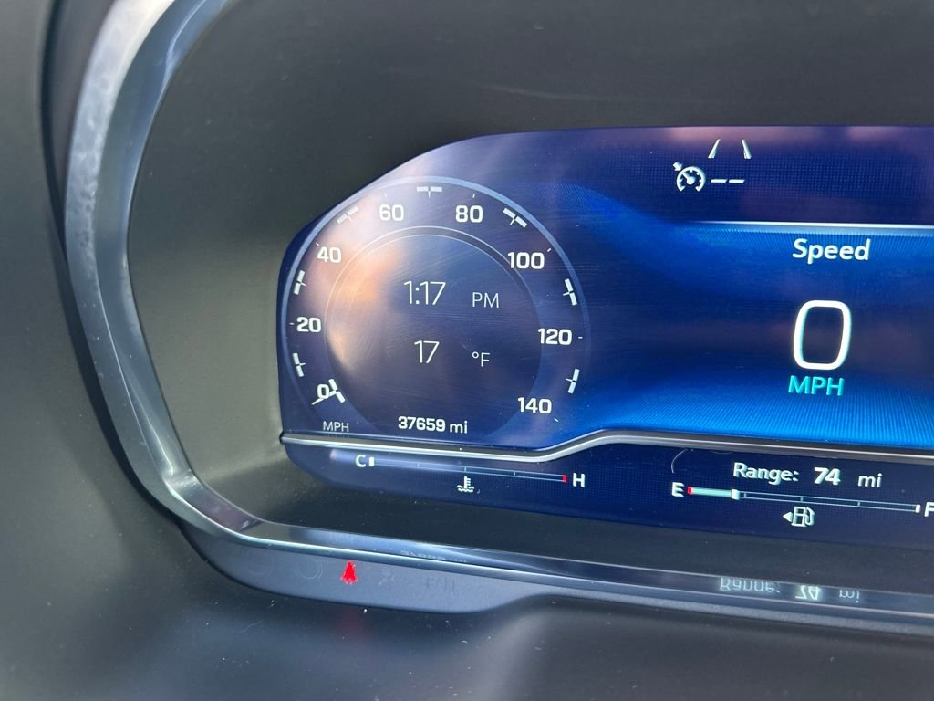 Used 2024 Chevrolet Tahoe Z71 w/ Luxury Package image 18