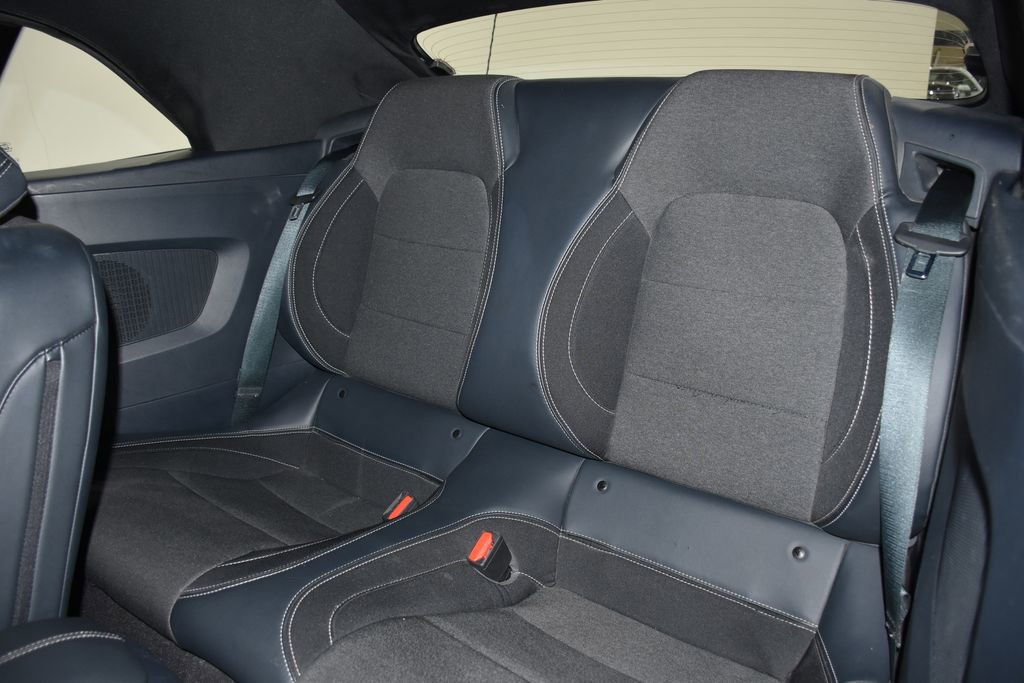 Used 2024 Ford Mustang Convertible image 32