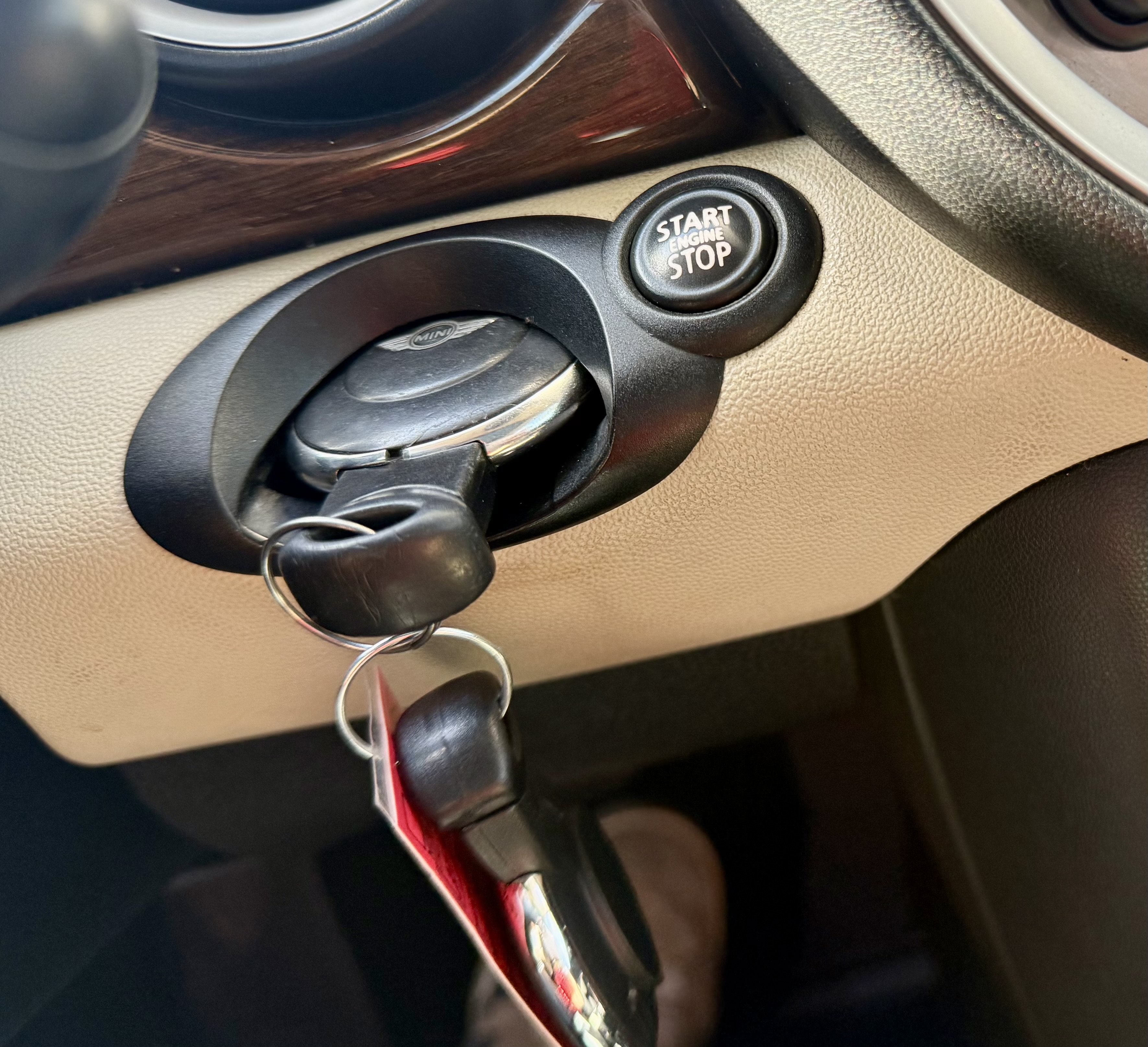 Used 2011 MINI Cooper Hardtop FWD image 20