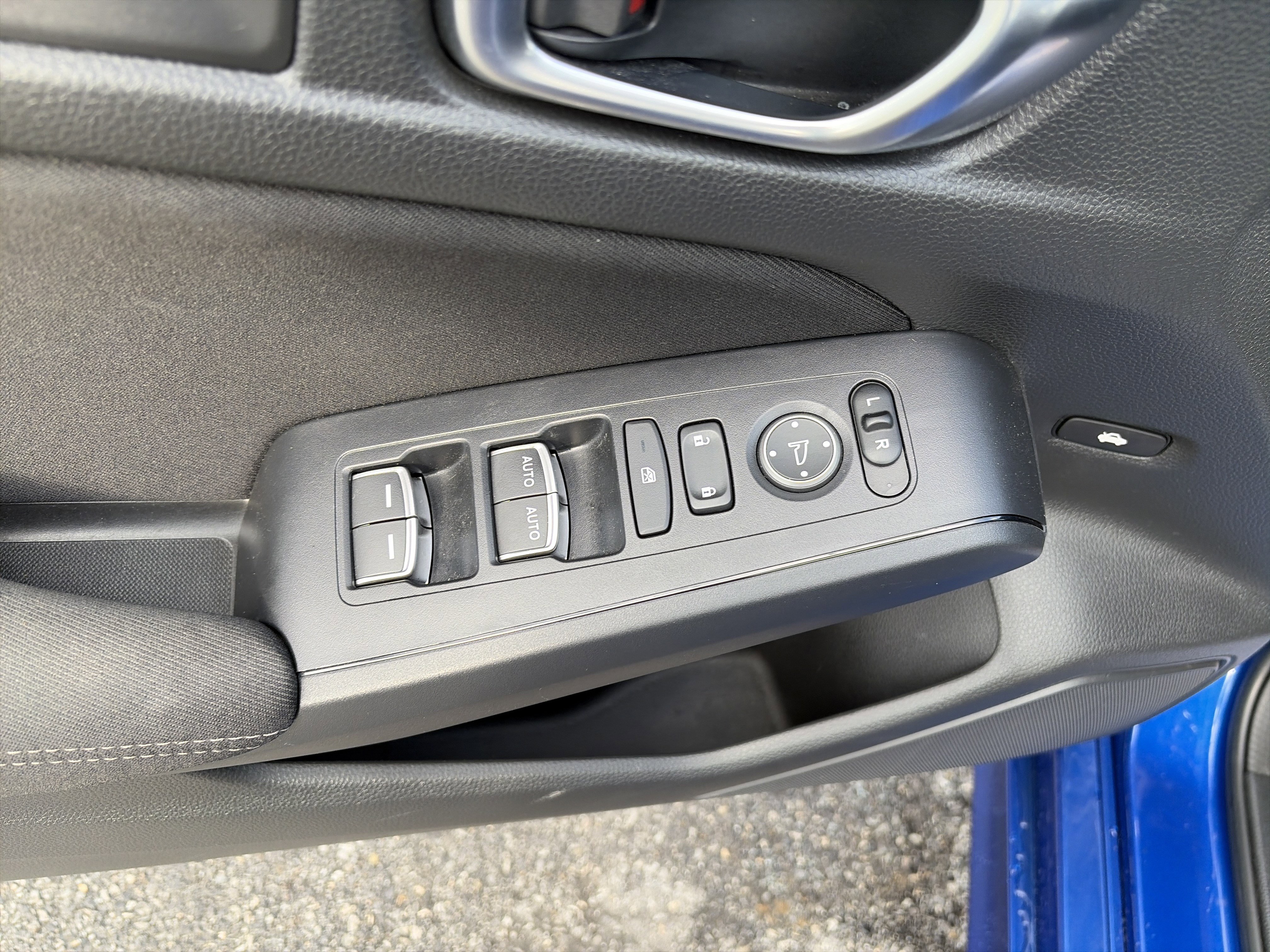 Used 2022 Honda Civic Sport image 13