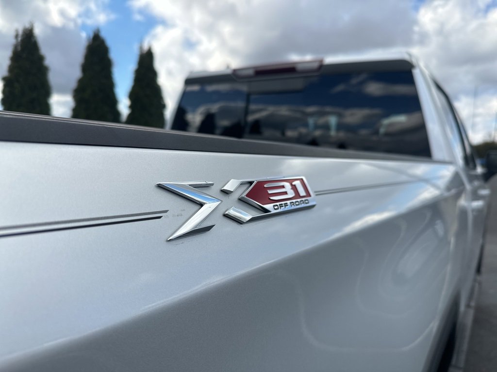 Used 2021 GMC Sierra 1500 Elevation w/ Preferred Package image 39