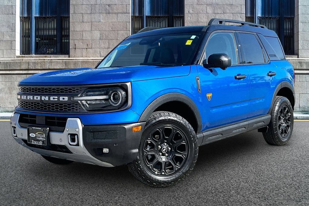 Certified 2025 Ford Bronco Sport Badlands AWD/4WD image 2