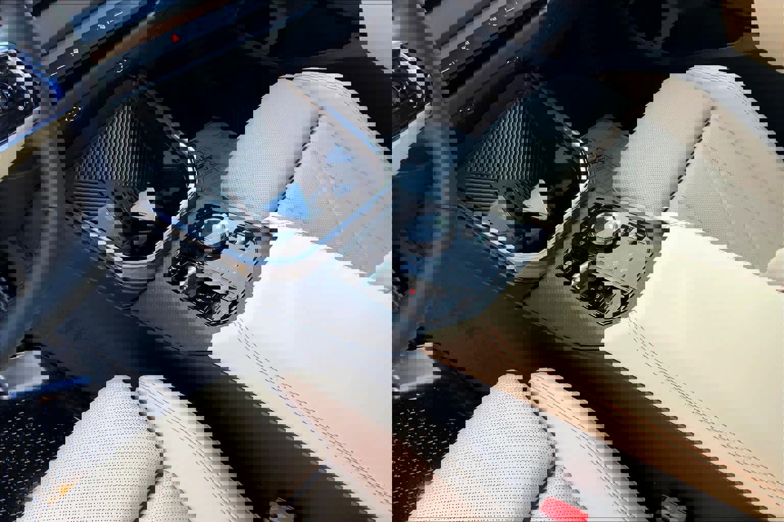 New 2026 BMW X3 xDrive30 w/ Premium Package image 7