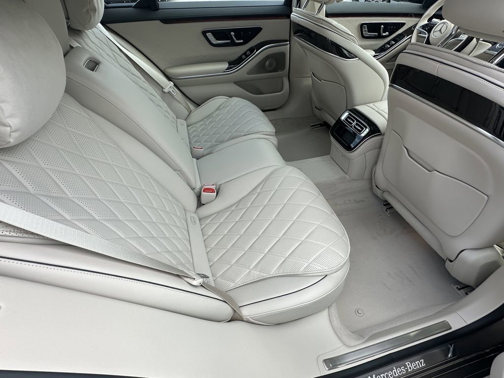 New 2026 Mercedes-Benz S 580 4MATIC Sedan image 19