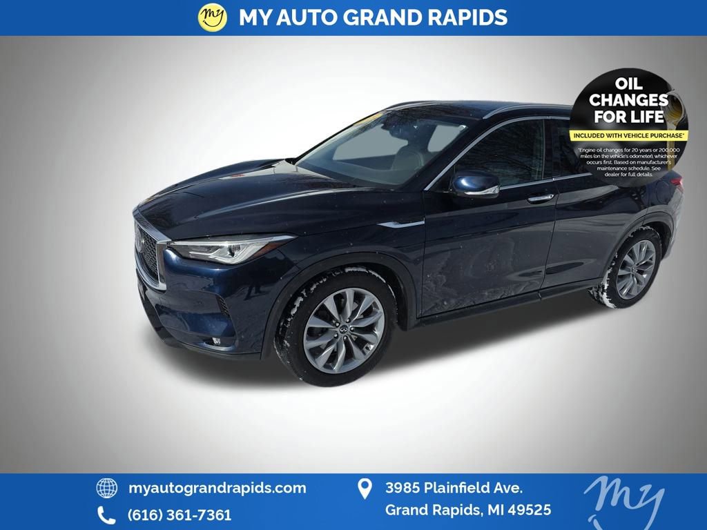 Used 2019 INFINITI QX50 Luxe w/ Navigation Package image 3