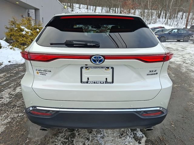 Used 2021 Toyota Venza XLE w/ Softex Package image 5