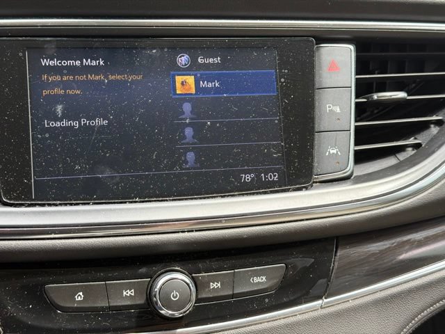 Used 2022 Buick Enclave Premium w/ Experience Buick Package FWD image 7