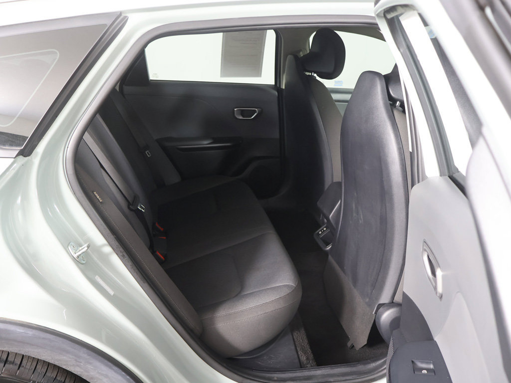 Used 2025 Kia K4 FWD image 30