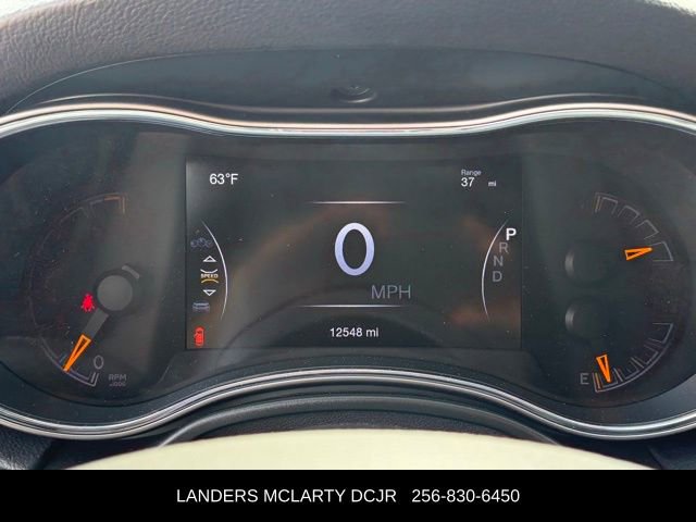 Used 2022 Jeep Grand Cherokee Laredo E AWD/4WD image 24