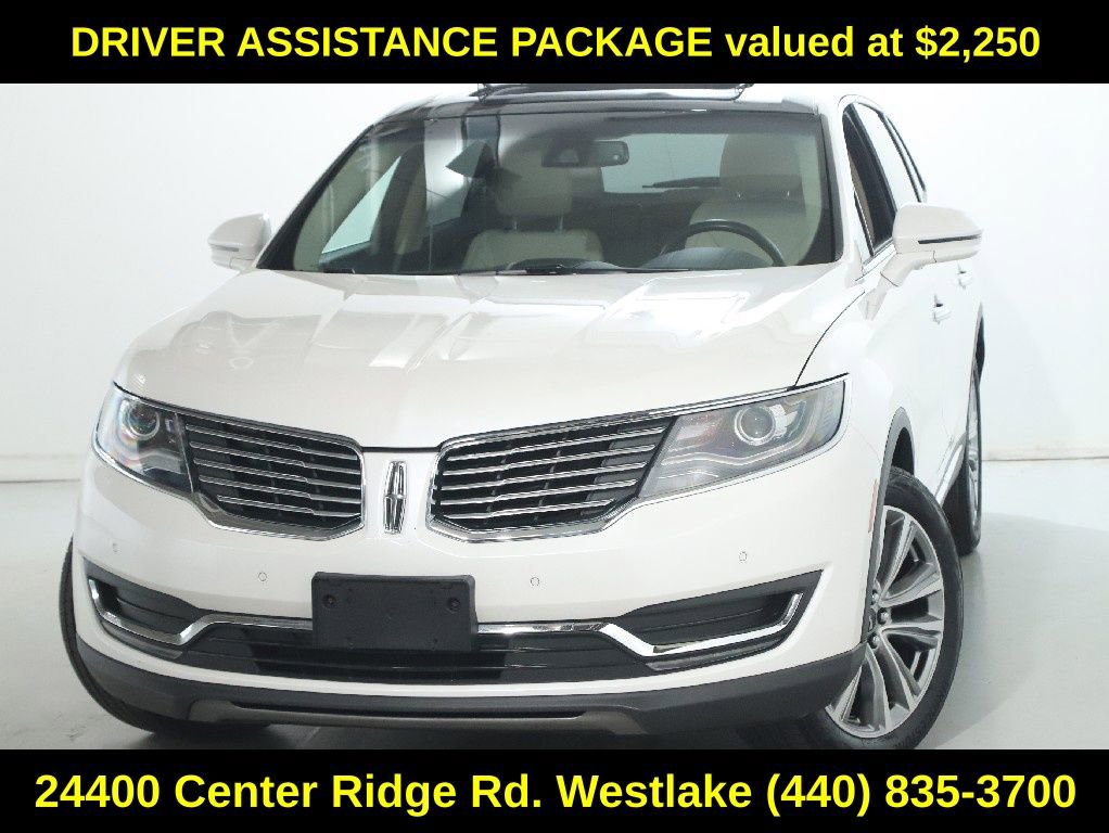 Used 2017 Lincoln MKX Reserve w/ Driver Assistance Package AWD/4WD image 3