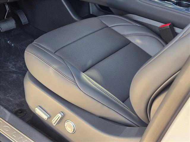New 2025 Lincoln Nautilus Premier w/ Equipment Group 102A image 4