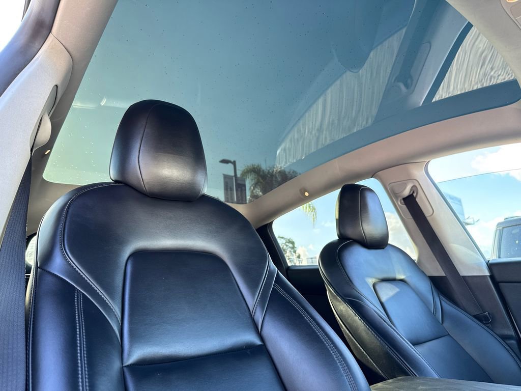 Used 2022 Tesla Model Y Long Range AWD/4WD image 15