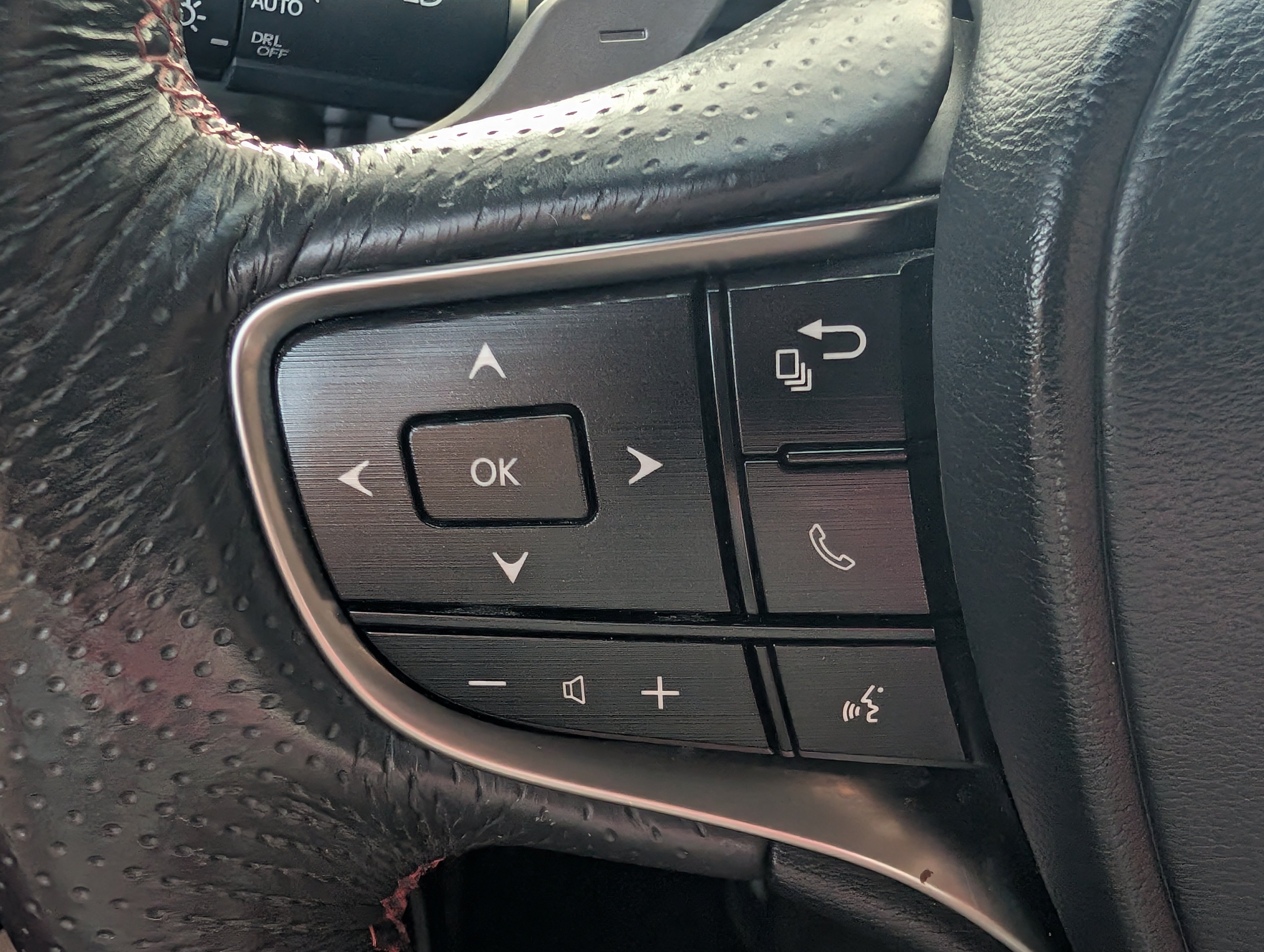 Used 2019 Lexus ES 350 F Sport w/ Accessory Package 2 FWD image 21