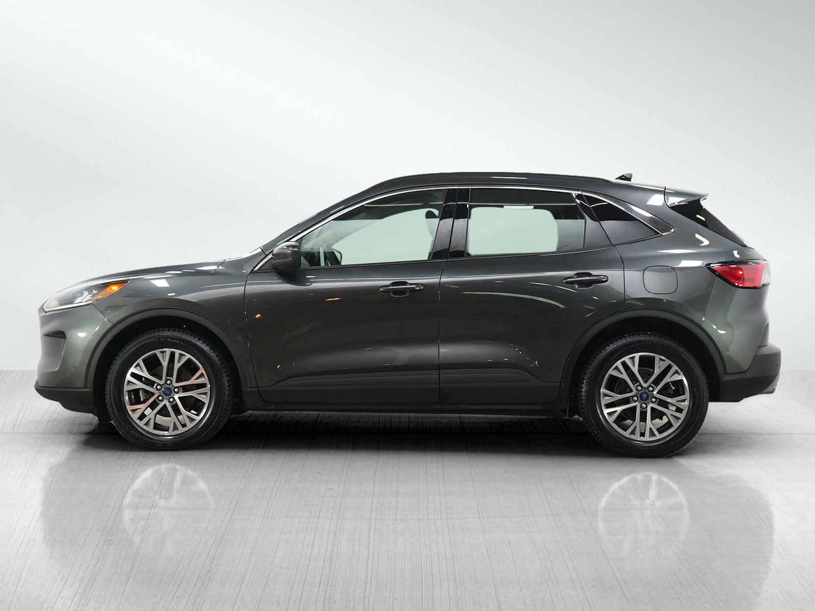Used 2020 Ford Escape SEL AWD/4WD image 2