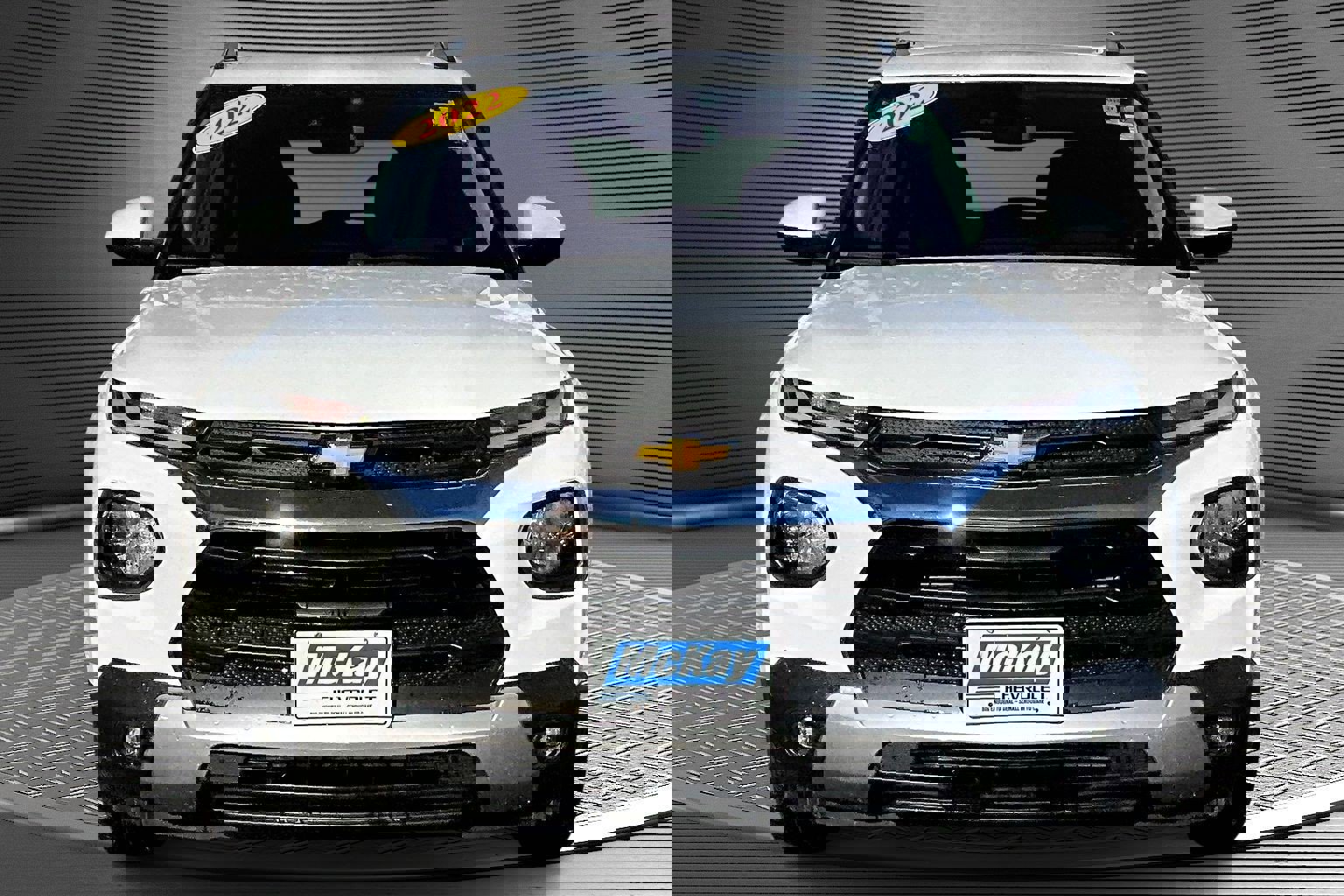 Used 2022 Chevrolet TrailBlazer LT w/ Driver Confidence Package image 2