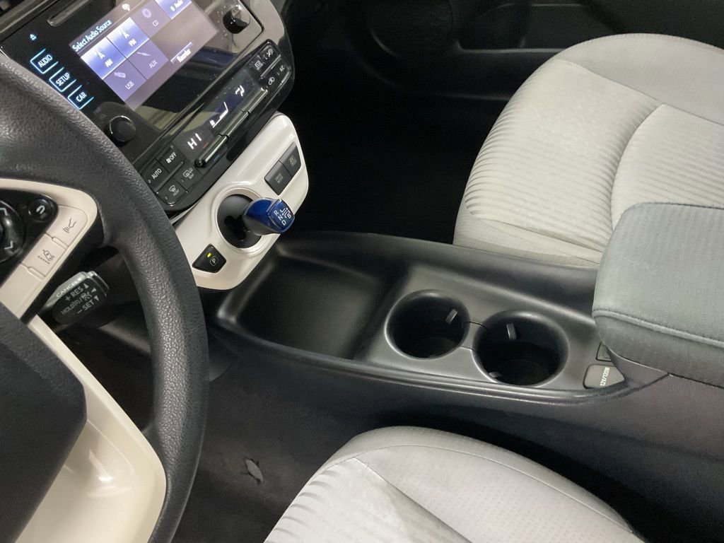 Used 2017 Toyota Prius Two image 18