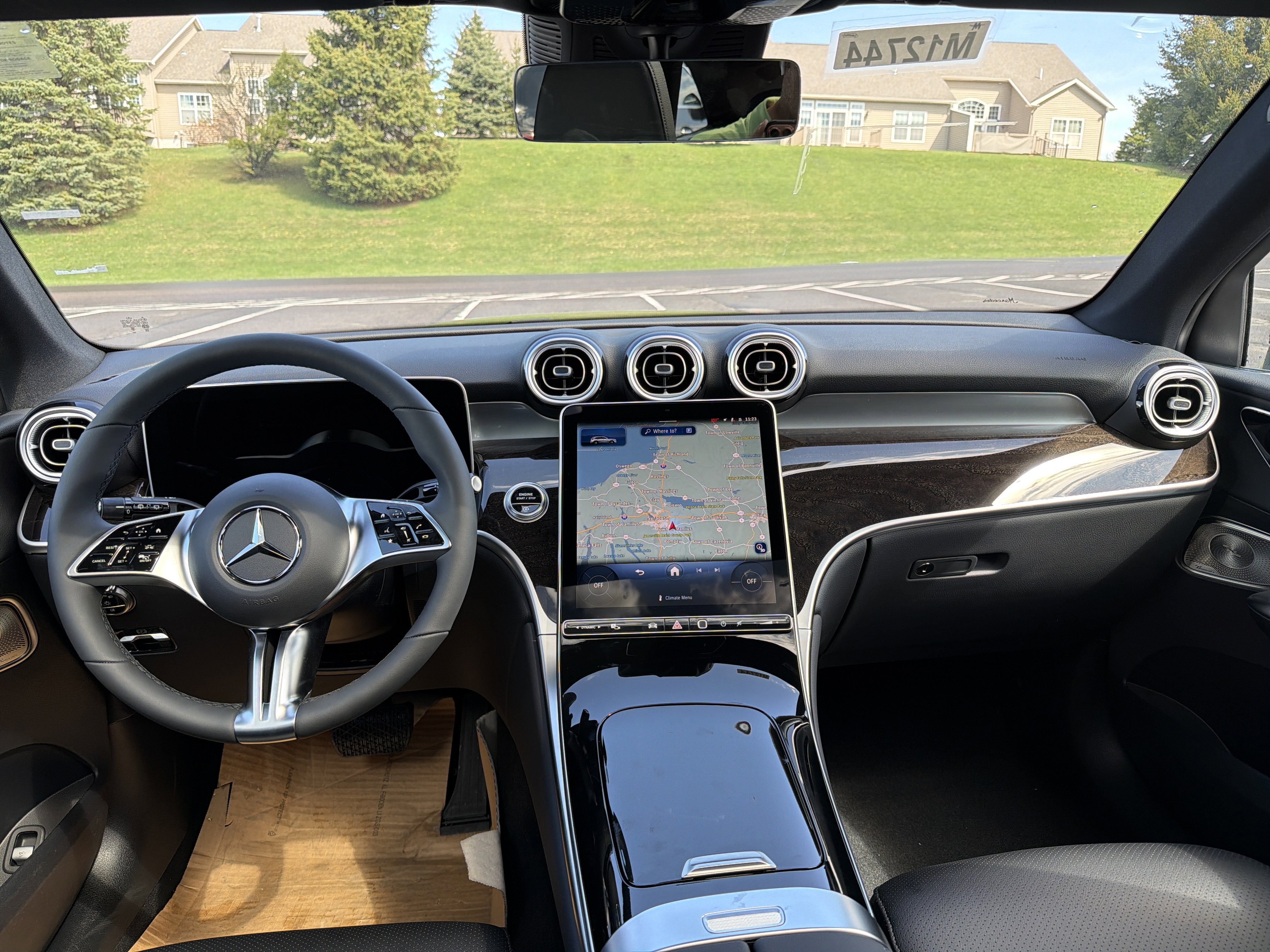 New 2026 Mercedes-Benz GLC 300 4MATIC image 10