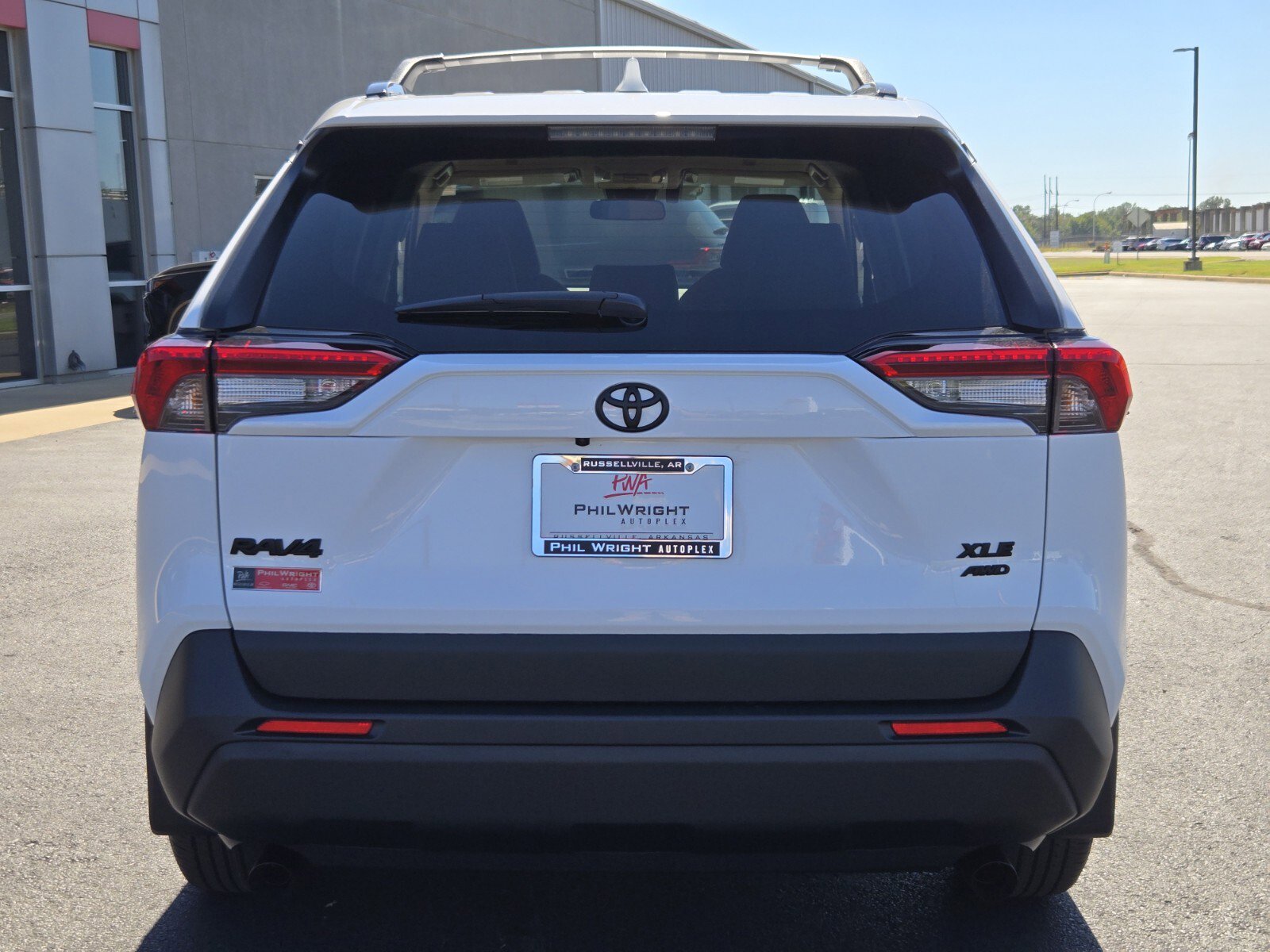 New 2025 Toyota RAV4 XLE image 4