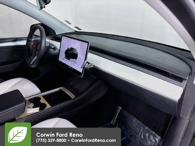 Used 2022 Tesla Model Y Performance AWD/4WD image 30