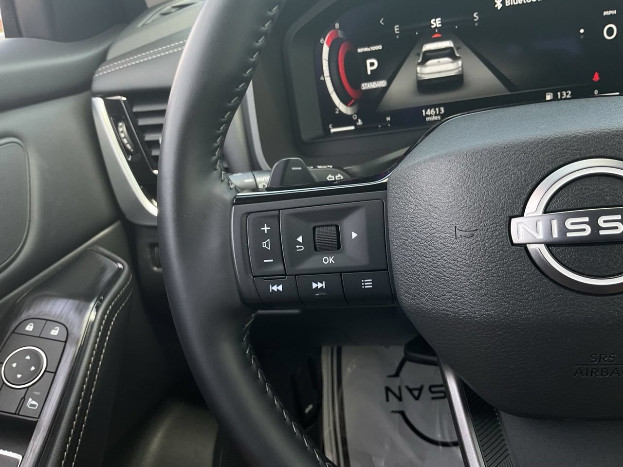 Used 2026 Nissan Rogue SL FWD image 29