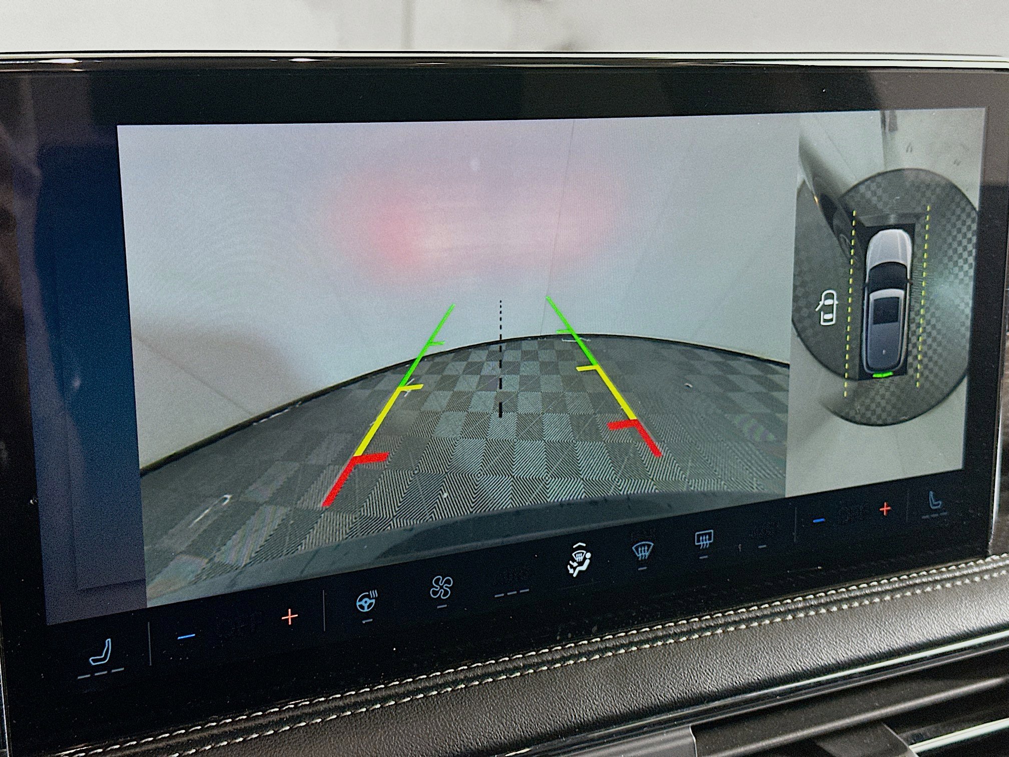 Used 2024 Lincoln Corsair Reserve w/ Equipment Group 201A image 23