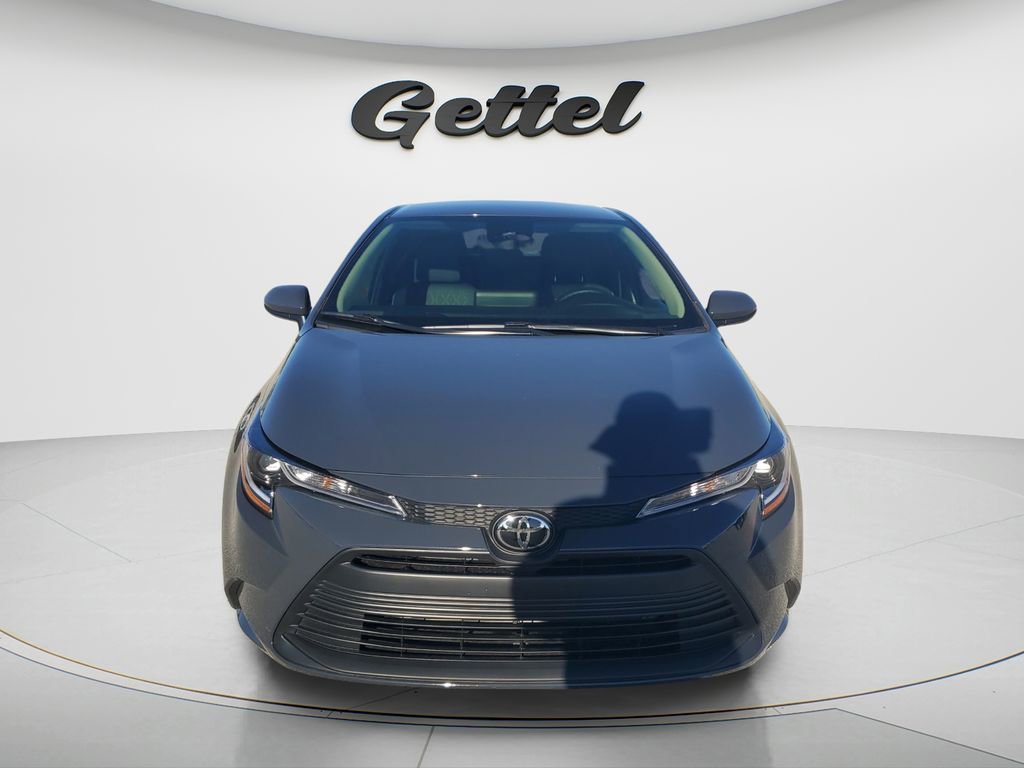 Certified 2025 Toyota Corolla LE image 8