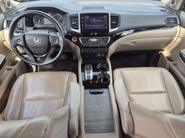 Used 2016 Honda Pilot Touring image 29