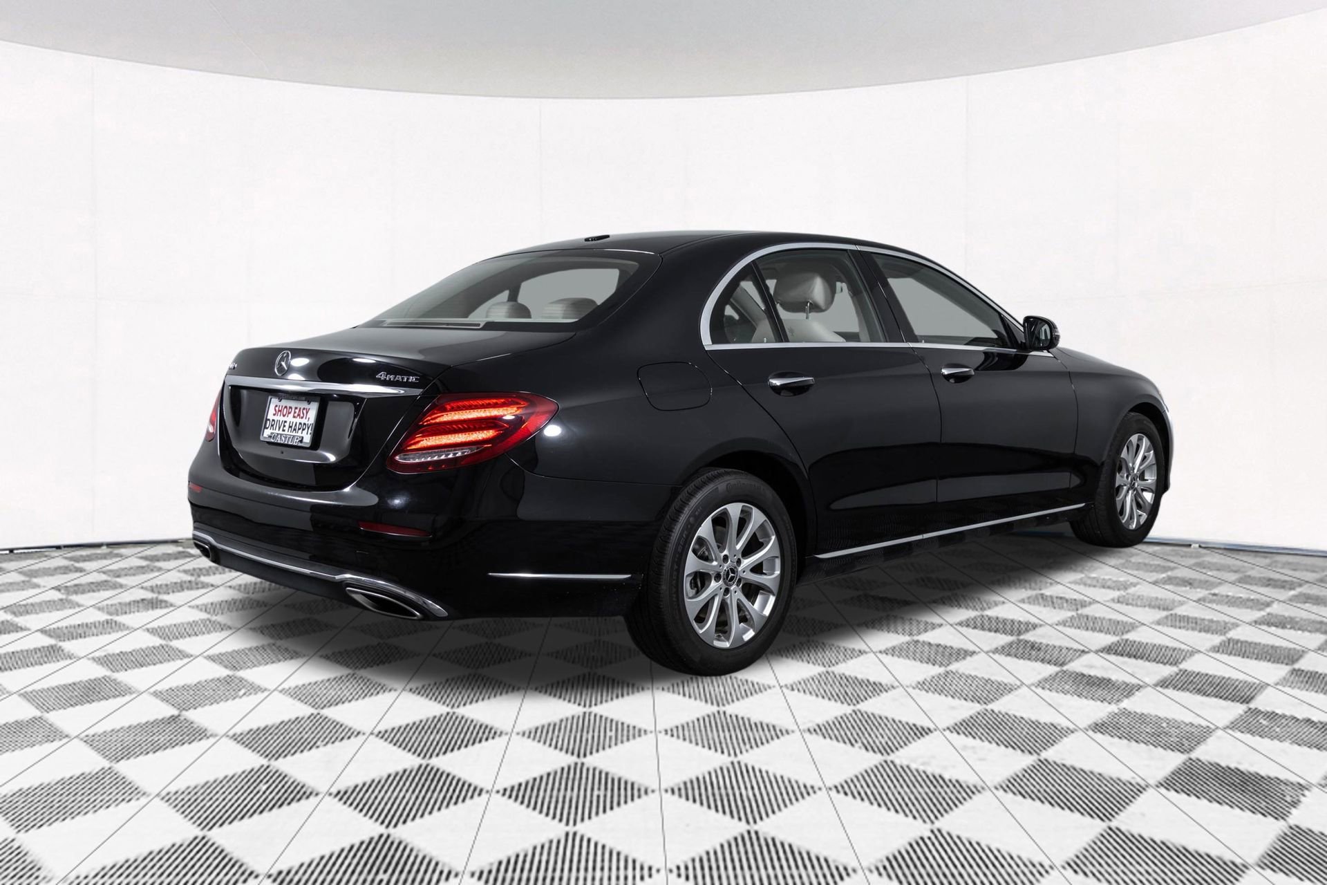Used 2019 Mercedes-Benz E 300 4MATIC w/ Premium 1 Package image 21