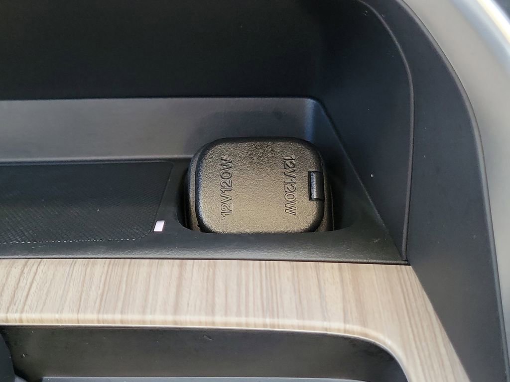 Certified 2025 MAZDA CX-70 Plug-In Hybrid w/ Premium Pkg image 34